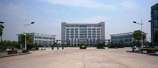 爱体育- 爱体育官方网站- 爱体育APP下载陈雨露详细资料